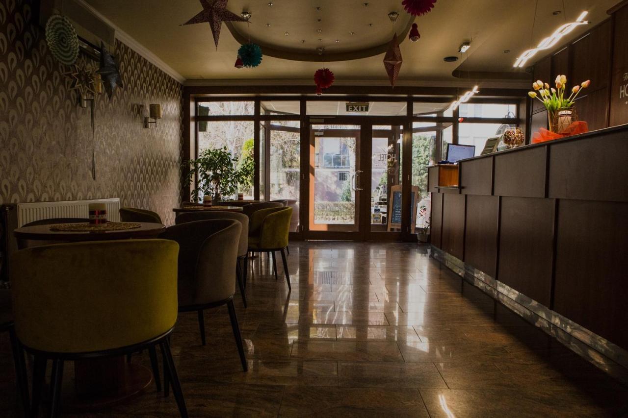 Wolf Hotel Sárvár Dış mekan fotoğraf