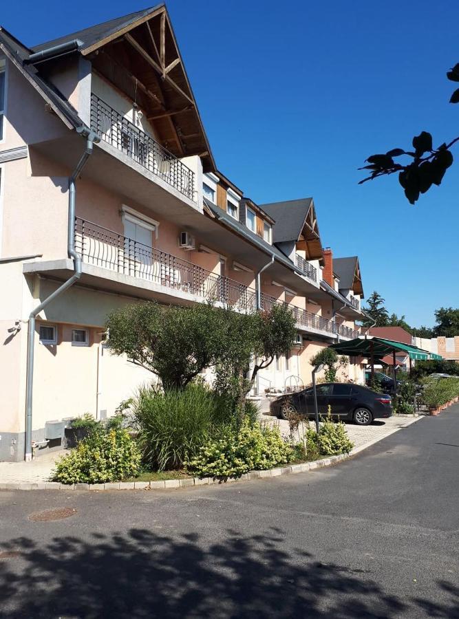 Wolf Hotel Sárvár Dış mekan fotoğraf