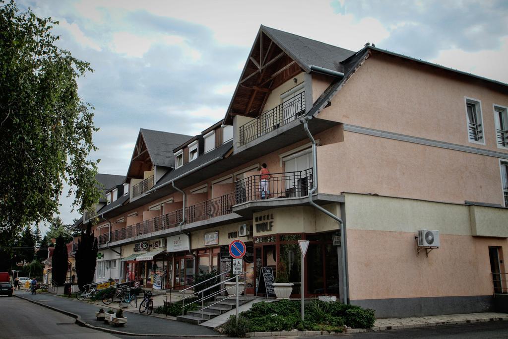 Wolf Hotel Sárvár Dış mekan fotoğraf